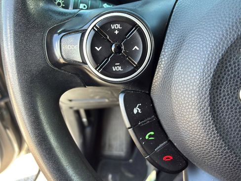 Used 2016 Kia Soul FWD image 36