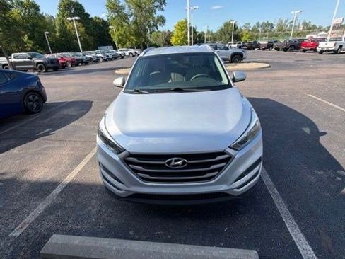 Used 2018 Hyundai Tucson SEL AWD/4WD image 7