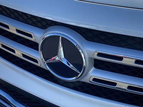 Used 2020 Mercedes-Benz GLB 250 4MATIC image 27