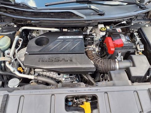 Used 2022 Nissan Rogue SV w/ SV Premium Package image 26