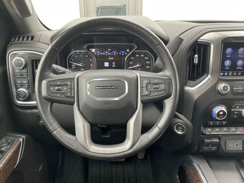 Used 2021 GMC Sierra 1500 Denali w/ Denali Ultimate Package image 4