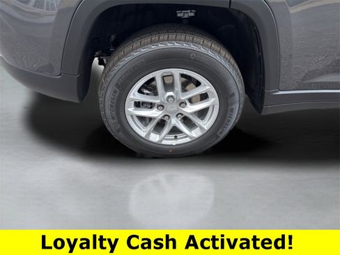 New 2025 Jeep Grand Cherokee Laredo w/ Luxury Tech Group I image 28