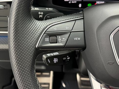 Used 2024 Audi SQ8 Prestige w/ Prestige Package AWD/4WD image 35