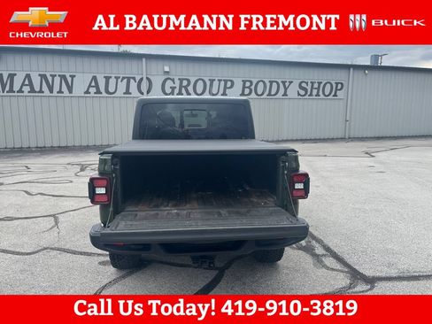 Used 2021 Jeep Gladiator Sport AWD/4WD image 23