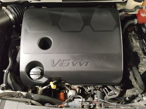 Used 2020 Buick Enclave Essence w/ Sport Touring Edition image 30