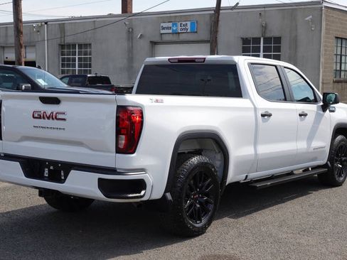 Used 2023 GMC Sierra 1500 Pro w/ Graphite Edition AWD/4WD image 4