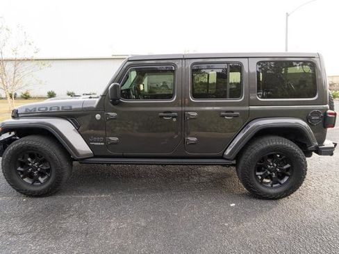 Used 2019 Jeep Wrangler Unlimited Sahara w/ Quick Order Package 24M Moab image 6