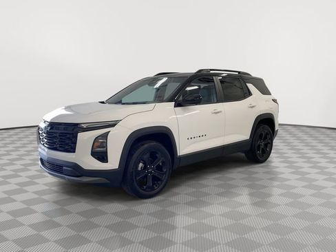 New 2026 Chevrolet Equinox LT w/ Convenience Package II AWD/4WD image 8