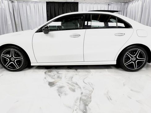 Used 2022 Mercedes-Benz A 220 4MATIC image 9