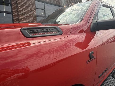 Used 2022 RAM 2500 Big Horn w/ Night Edition image 12