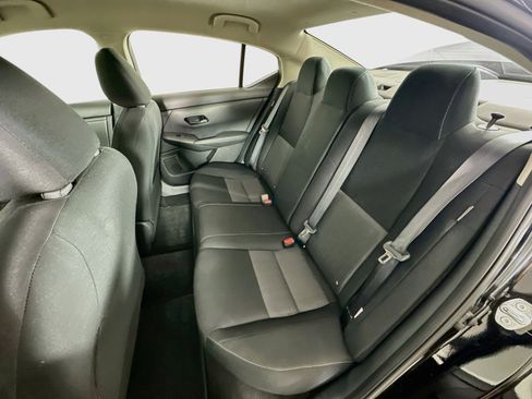 Used 2024 Nissan Sentra SV FWD image 26