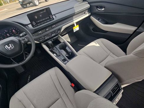 New 2025 Honda Accord SE image 21