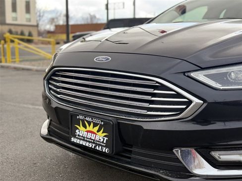 Used 2017 Ford Fusion Energi Titanium image 12