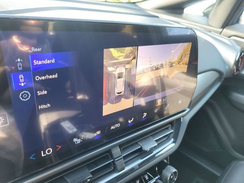 New 2026 Chevrolet Equinox EV RS image 15