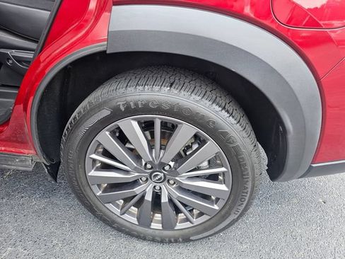 Used 2023 Nissan Pathfinder SL w/ SL Premium Package FWD image 10