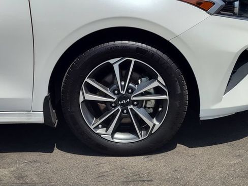 Used 2023 Kia Forte LXS FWD image 25