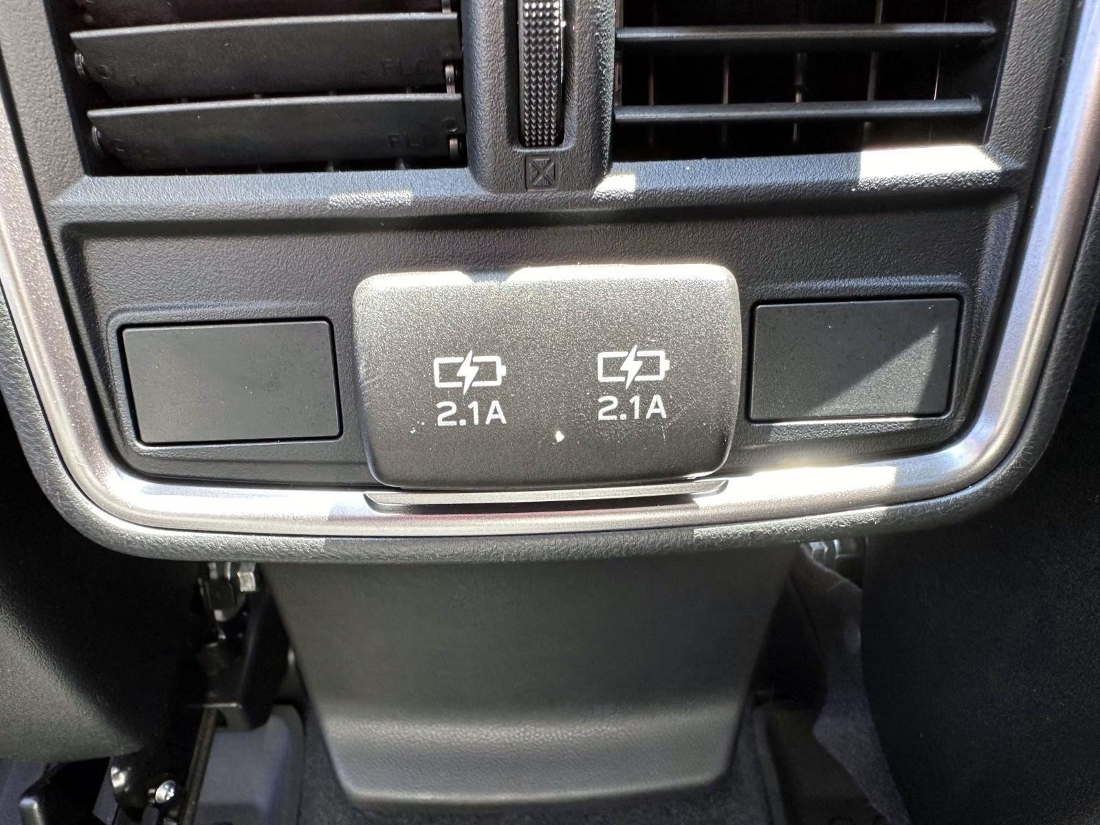 Used 2022 Subaru Forester Limited AWD/4WD image 14