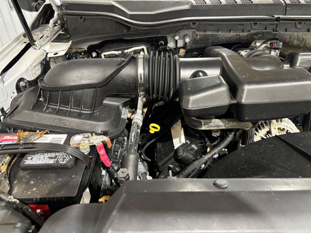 Used 2017 Ford F250 XL w/ Power Equipment Group AWD/4WD image 23
