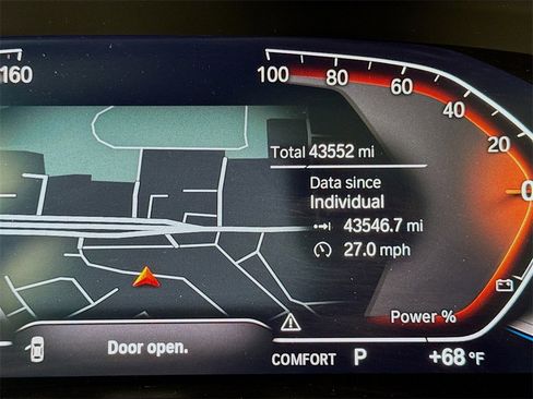 Certified 2023 BMW X6 xDrive40i w/ M Sport Package image 12