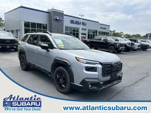 Used 2026 Subaru Outback Limited AWD/4WD image 1