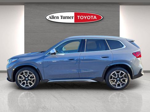 Used 2024 BMW X1 xDrive28i w/ Premium Package image 12