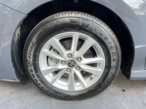 Used 2025 Toyota Camry LE w/ Convenience Package image 24