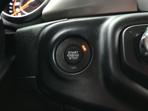 Used 2019 Jeep Wrangler Unlimited Sport S AWD/4WD image 23