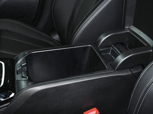 Used 2024 BMW X4 M40i w/ Premium Package image 52