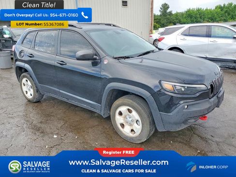 Used 2020 Jeep Cherokee Trailhawk AWD/4WD image 5