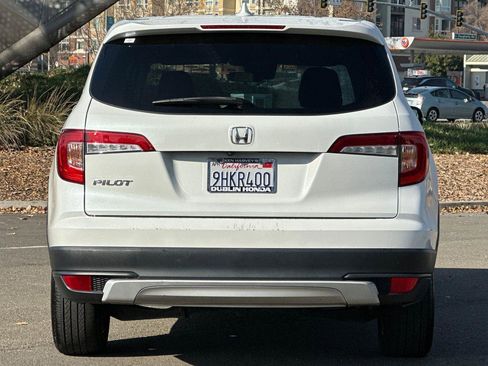 Used 2020 Honda Pilot EX image 5