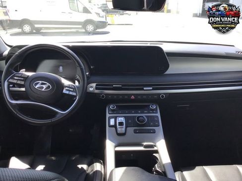 Used 2024 Hyundai Palisade SEL FWD image 12