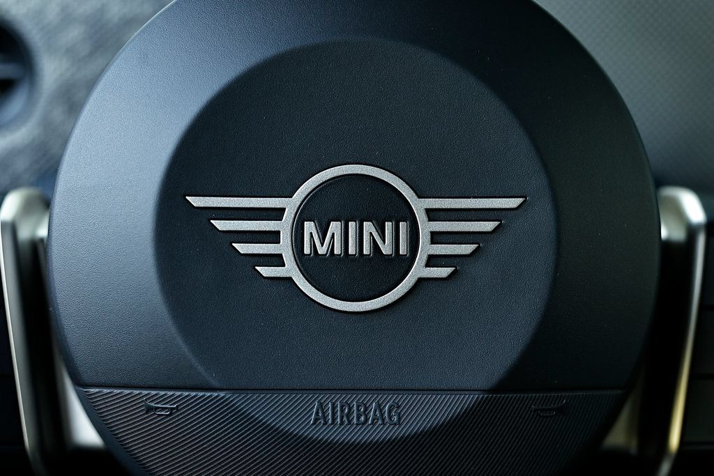 New 2026 MINI Cooper S FWD image 32
