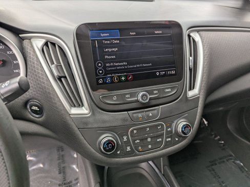 Used 2023 Chevrolet Malibu LT FWD image 16