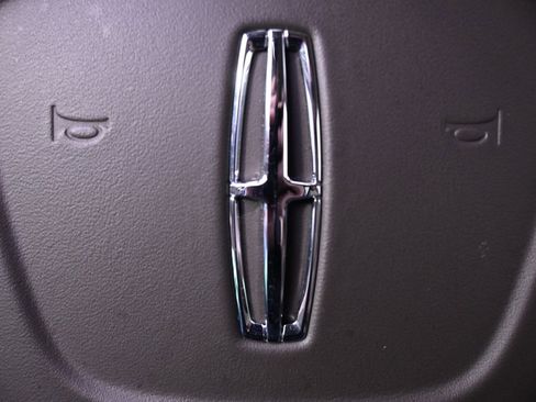 Certified 2022 Lincoln Navigator Reserve image 36