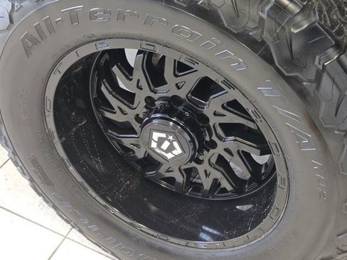 Used 2020 Ford F250 Lariat w/ Tremor Off-Road Package image 16