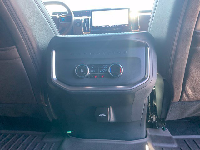 Used 2026 Ford Expedition Max King Ranch AWD/4WD image 27