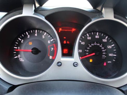 Used 2017 Nissan Juke S FWD image 18