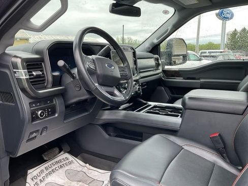 Used 2023 Ford F250 Lariat w/ Lariat Ultimate Package AWD/4WD image 42