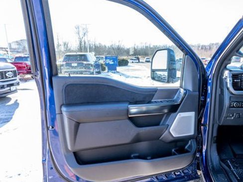 New 2026 Ford F350 Platinum w/ FX4 Off-Road Package image 29