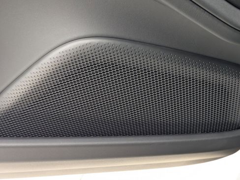 New 2026 Porsche Panamera 4 image 14