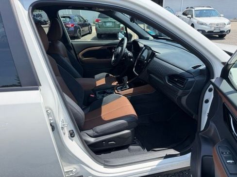 Certified 2025 Subaru Forester Touring AWD/4WD image 11