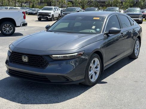 Used 2023 Honda Accord LX image 9