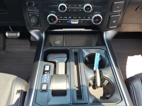 Used 2025 Ford F150 Raptor AWD/4WD image 18