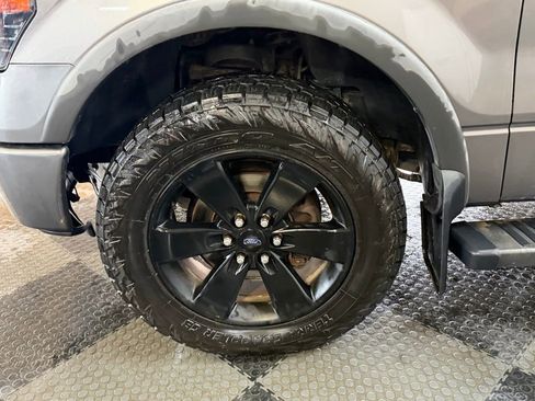 Used 2014 Ford F150 FX4 w/ Equipment Group 402A Luxury image 17