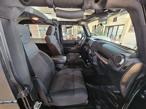 Used 2012 Jeep Wrangler Sport AWD/4WD image 13