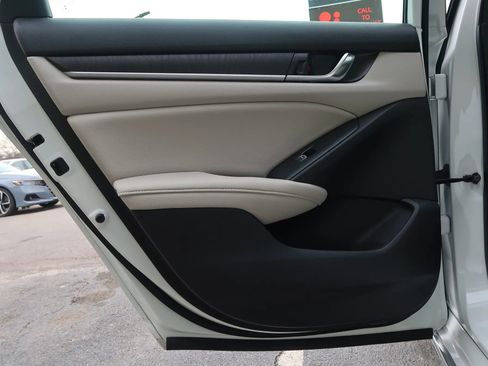 Used 2021 Honda Accord EX-L image 46