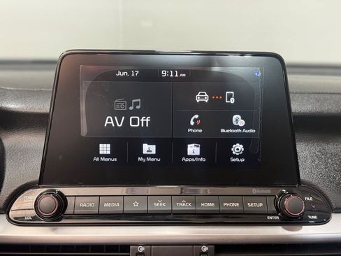 Used 2020 Kia Forte LXS FWD image 17