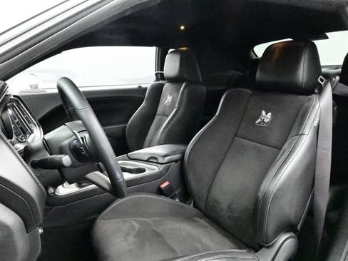 Used 2021 Dodge Challenger R/T Scat Pack RWD image 5