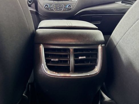 Used 2024 Chevrolet Malibu LT FWD image 30