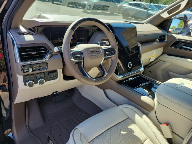 New 2027 GMC Yukon Denali w/ Denali Reserve Package AWD/4WD image 17
